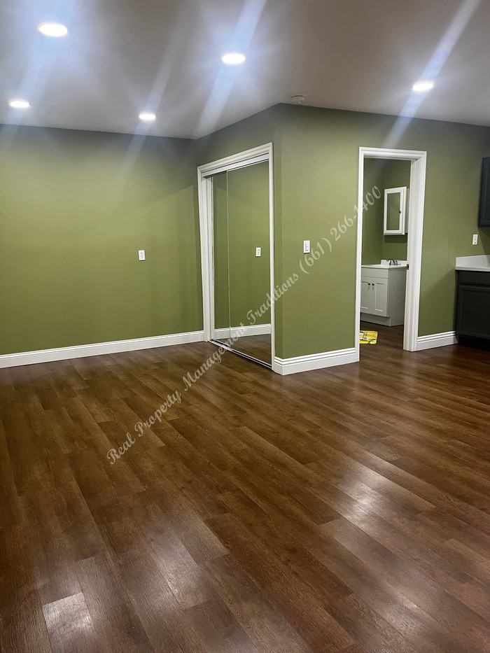 759 E Avenue H14 - Photo 2 of 6