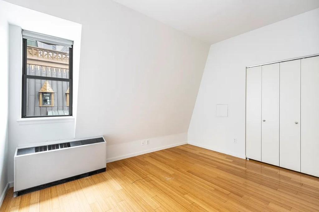 West St #24F - Photo 2 of 3