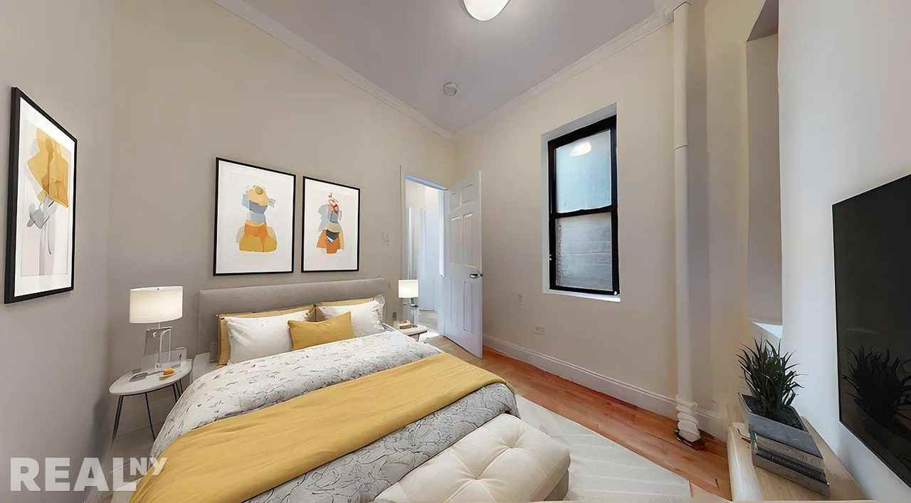 2nd Ave #2D - Photo 2 of 4