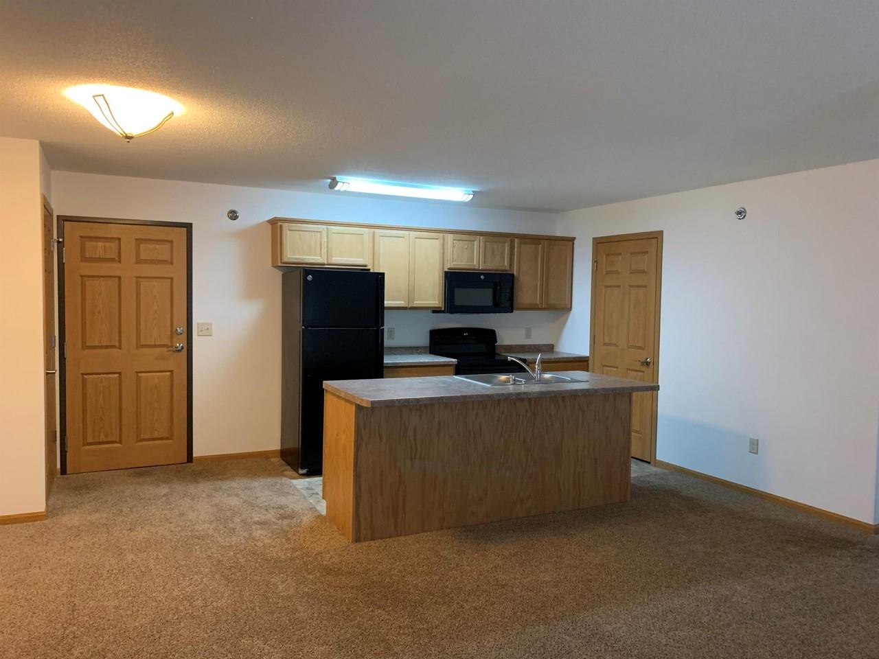 Cardinal Apartments - Photo 2 of 24