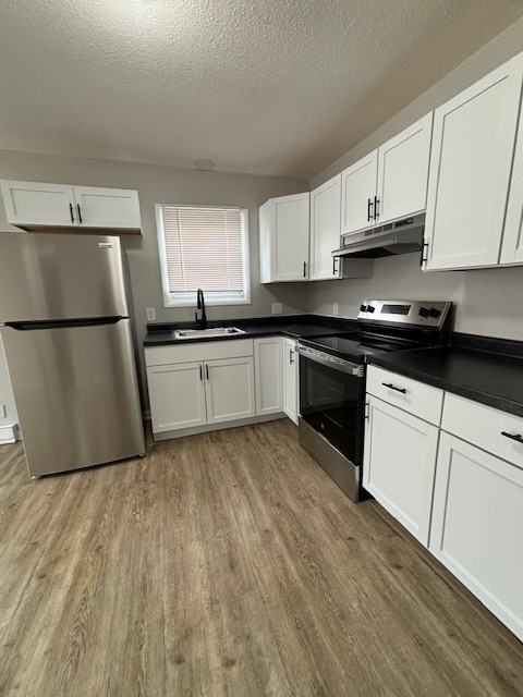 1729 Bancroft Avenue - Photo 2 of 8