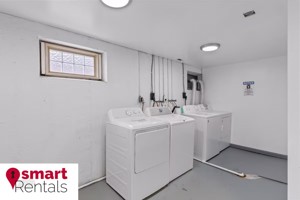 featured image of 3844 Park Ave