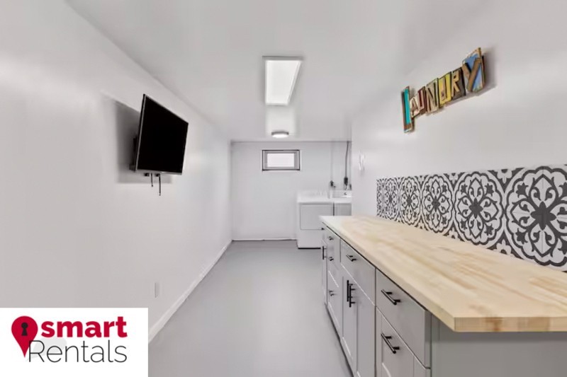 3844 Park Avenue - Photo 5 of 13