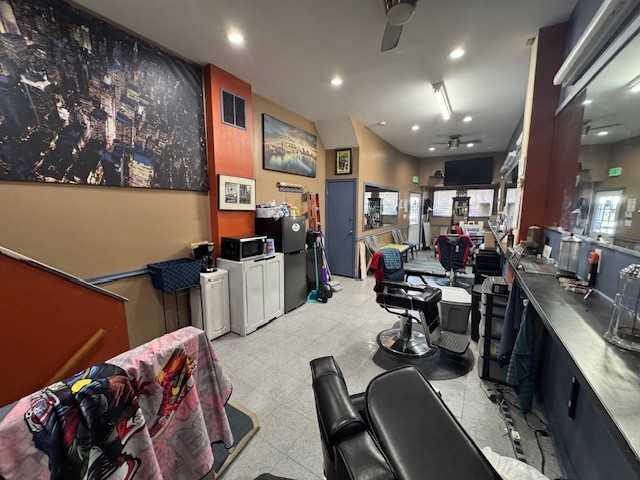 2712 Pennsylvania Avenue - Photo 5 of 22