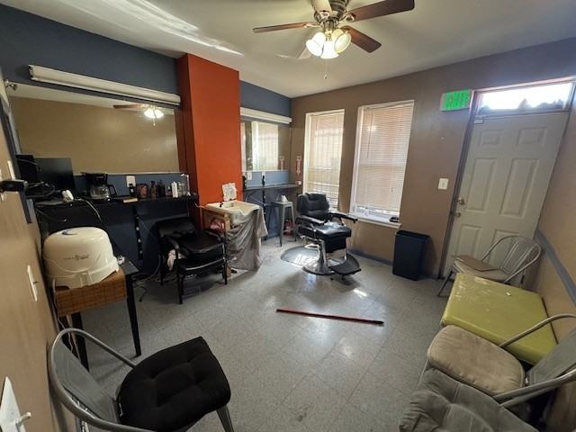 2712 Pennsylvania Avenue - Photo 7 of 22