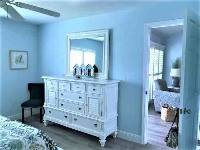 Naples 484 Belina - Photo 6 of 10