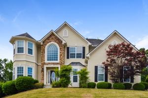 featured image of 2408 Hyde Park Ct