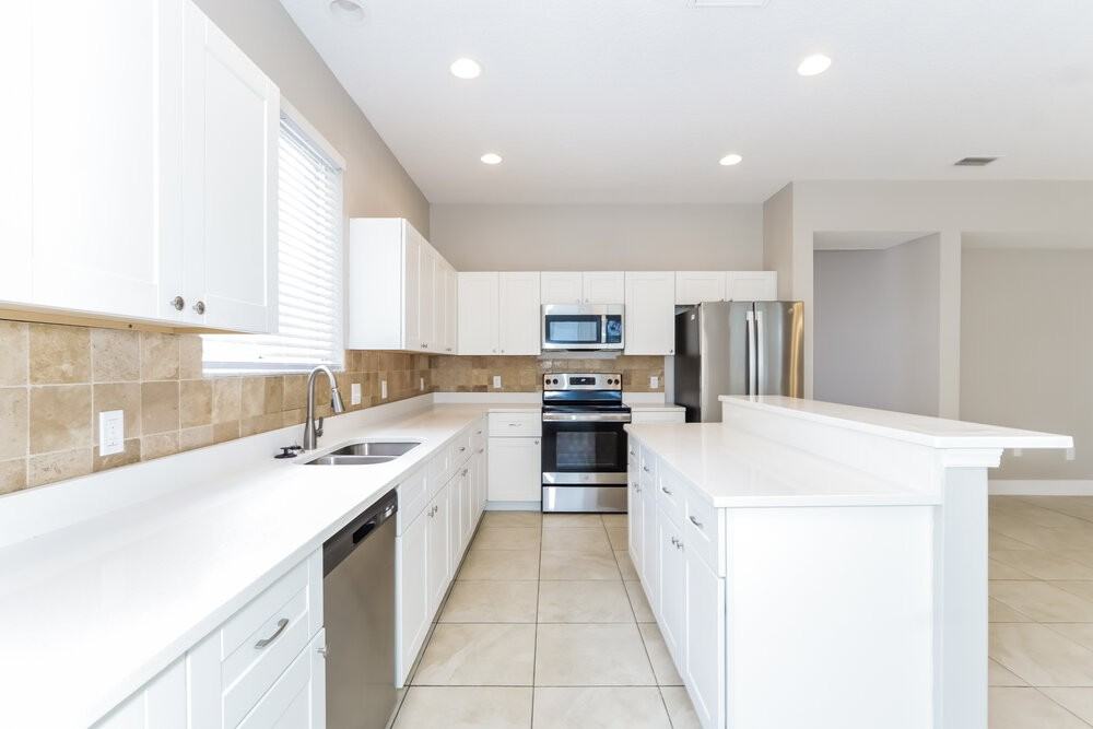 2703 Redwood St - Photo 5 of 16