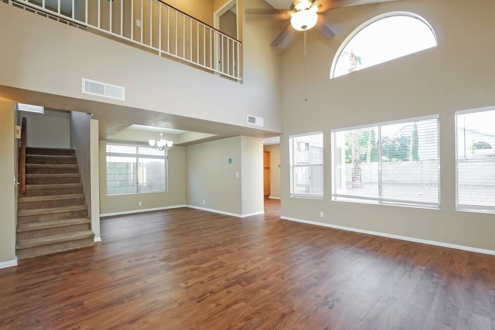 3938 W Whispering Wind Dr - Photo 4 of 17