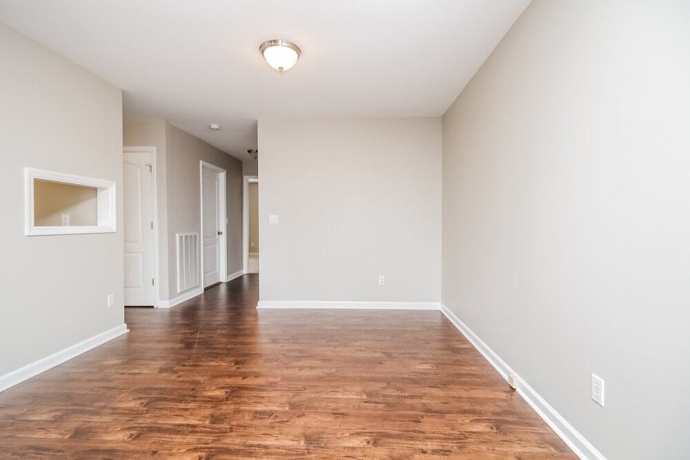 2900 Hearthside Dr - Photo 5 of 16