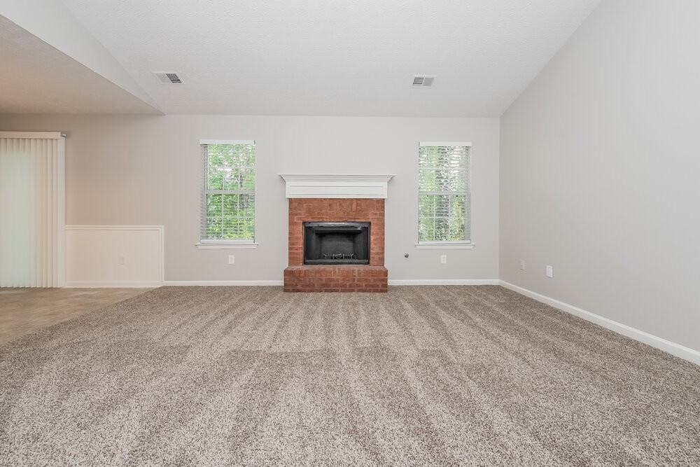1783 Graystone Dr - Photo 3 of 16