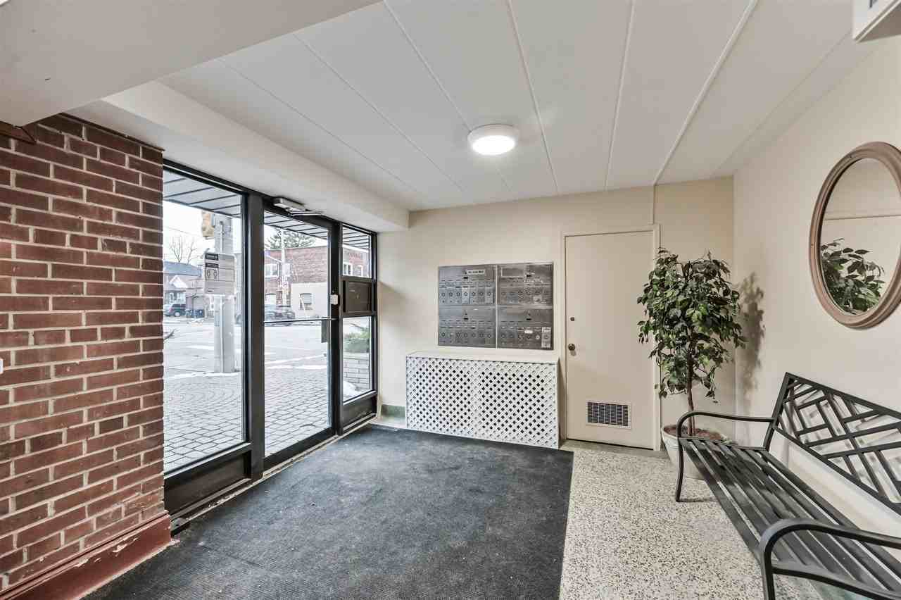 325 Sammon Avenue #207 - Photo 5 of 11