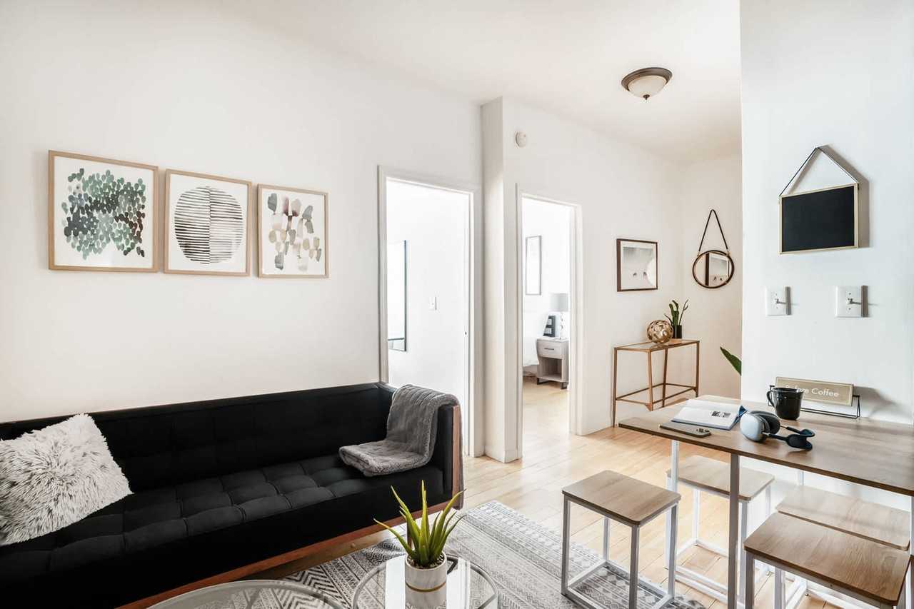 122 E 102nd St #1021896P - Photo 2 of 19