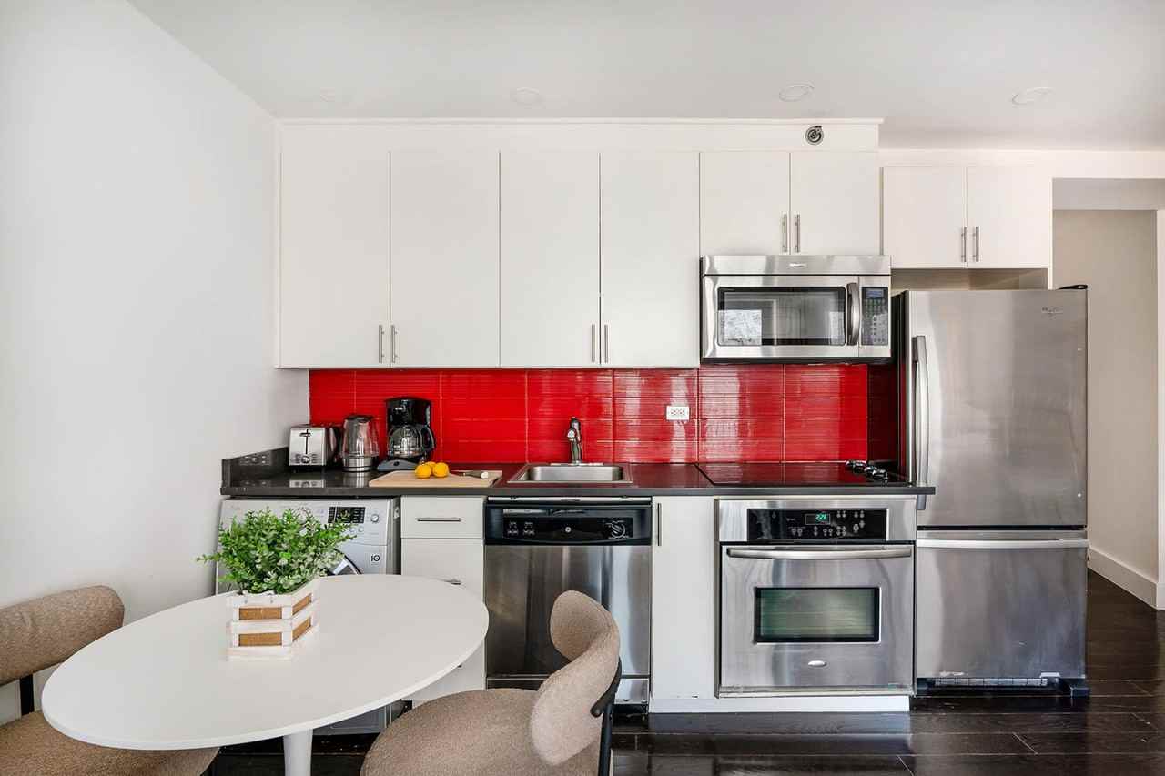 809 9th Avenue - Photo 5 of 21