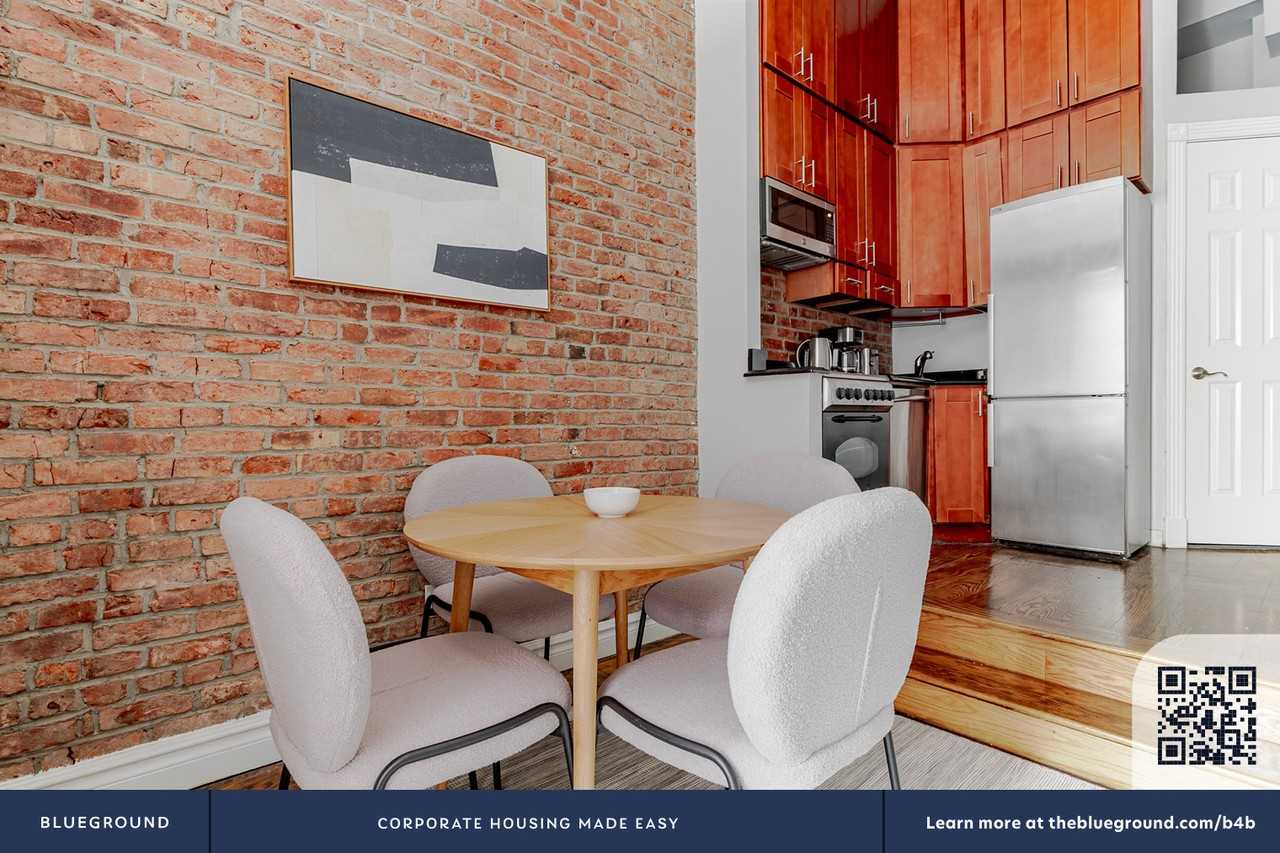 234 West 14th Street - Photo 6 of 18