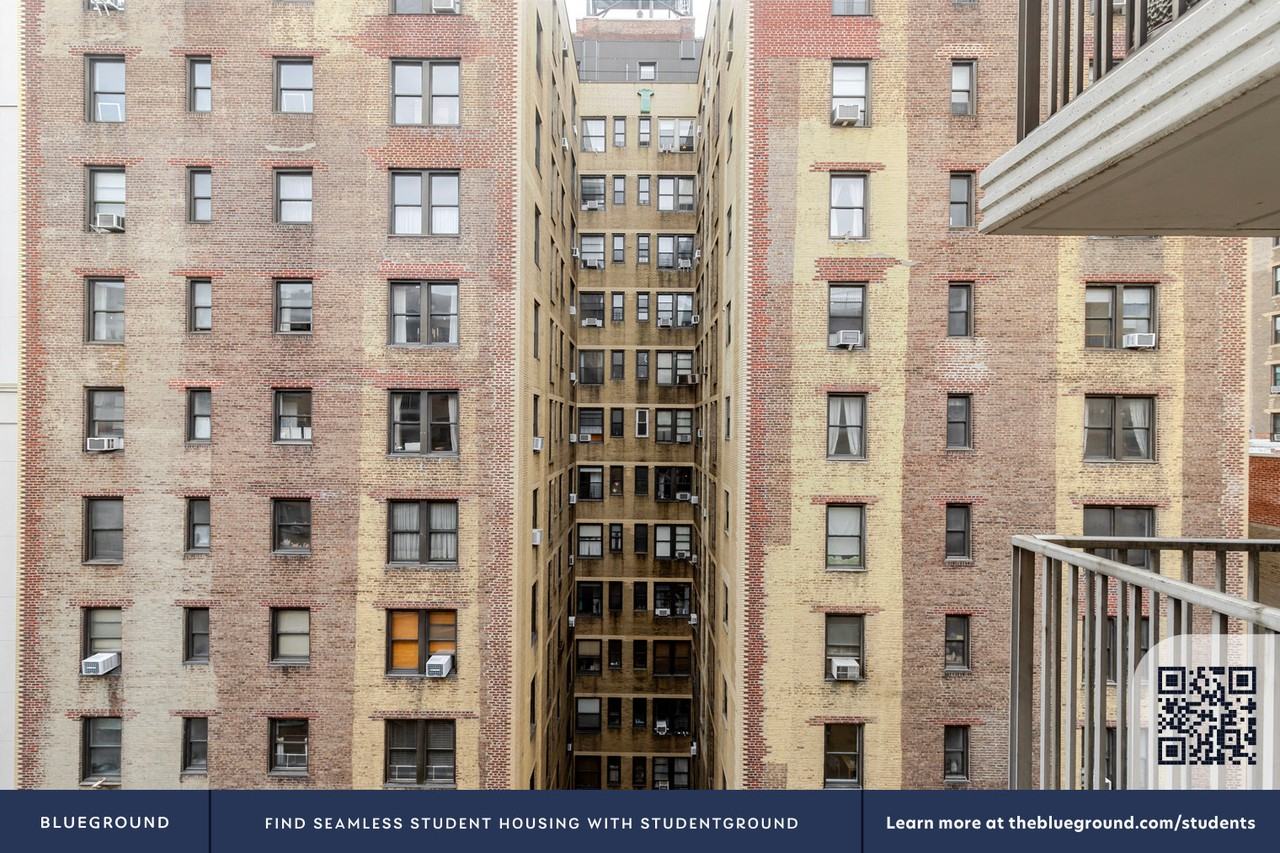 50 West 97th Street - Photo 6 of 29