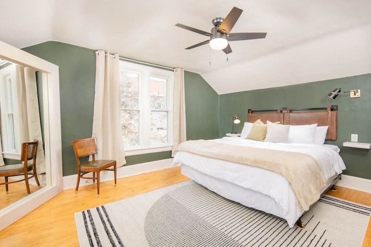 308 East Franklin Street #1061646P - Photo 7 of 10