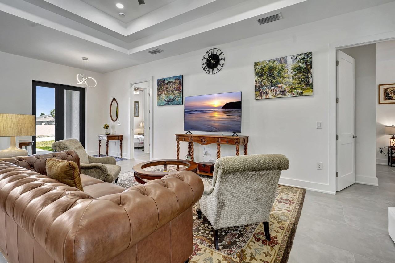 9040 Carolina Street #1073518P - Photo 2 of 45