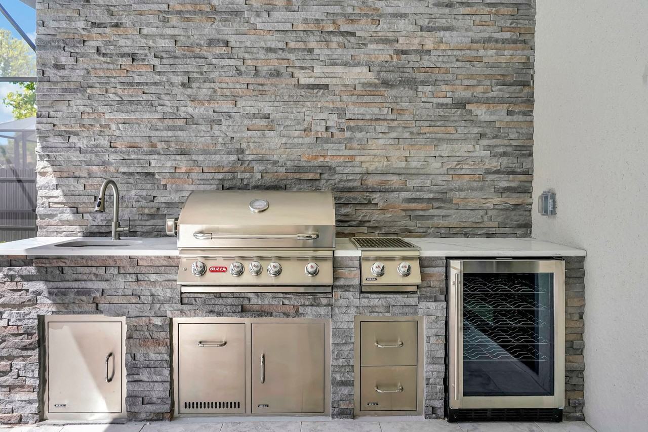 9040 Carolina Street #1073518P - Photo 6 of 45