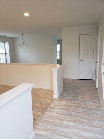 35 Winchester Court - Photo 2 of 6