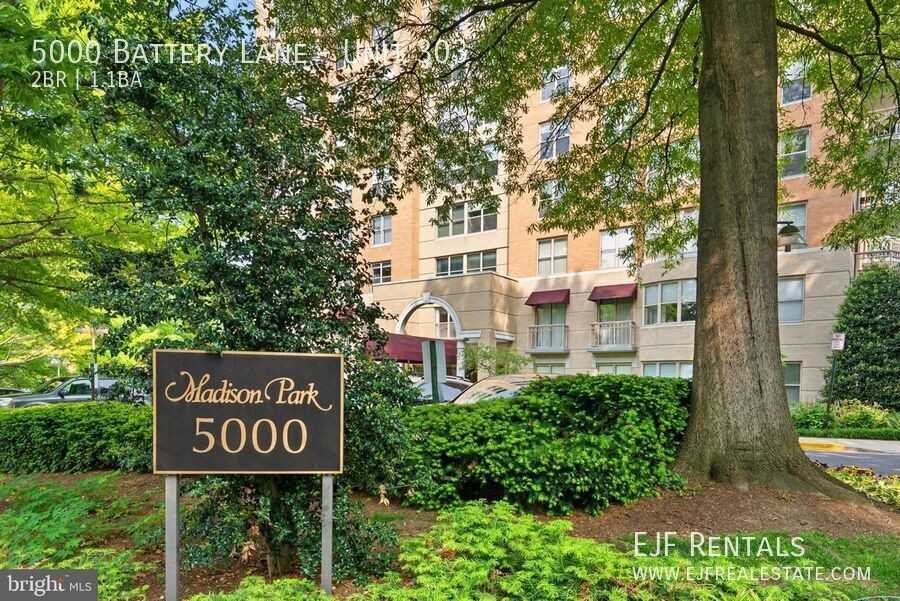 5000 Battery Ln #303