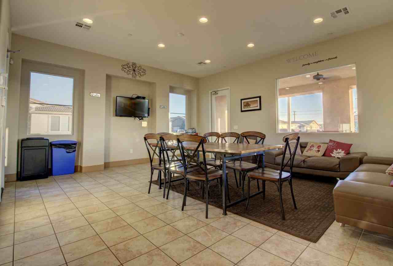 419 Cool Creek Ct #1 - Photo 6 of 16