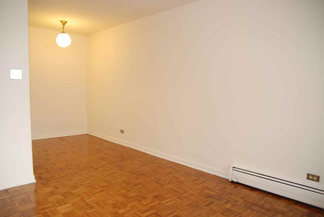 417 W. Roscoe - Photo 6 of 16