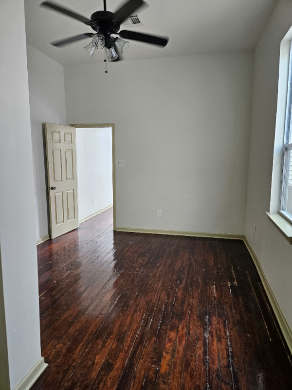 3119 Toulouse St - Photo 5 of 9