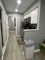 1031 W Baltimore St #D - Photo 1 of 1