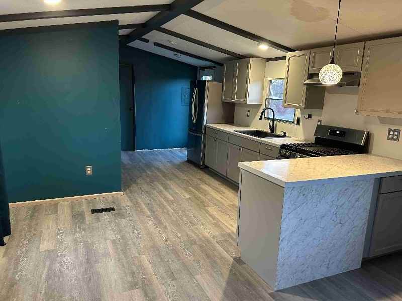 13201 Wolcott Rd - Photo 3 of 17