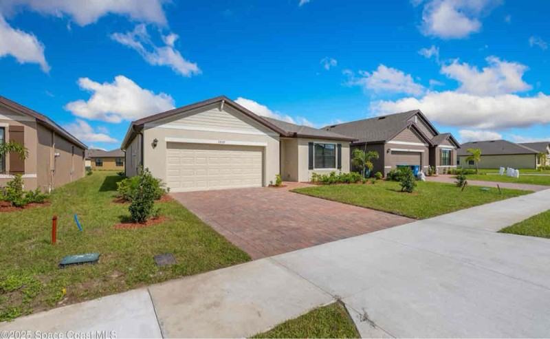 3929 Foggy Mist Rd Se - Photo 3 of 21