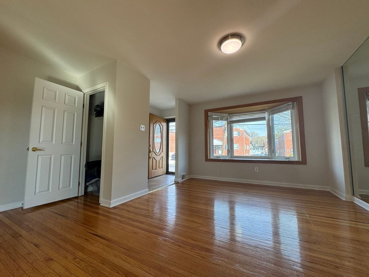 254 Berkley Ave - Photo 3 of 37