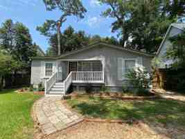 featured image of 119 White Ave