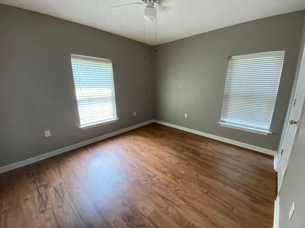 119 White Ave - Photo 6 of 9