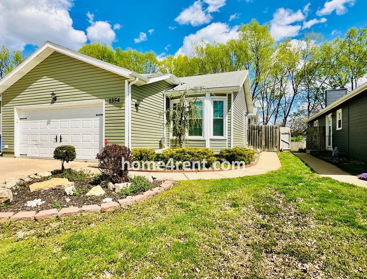 1354 N Ridge Pkwy - Photo 3 of 50