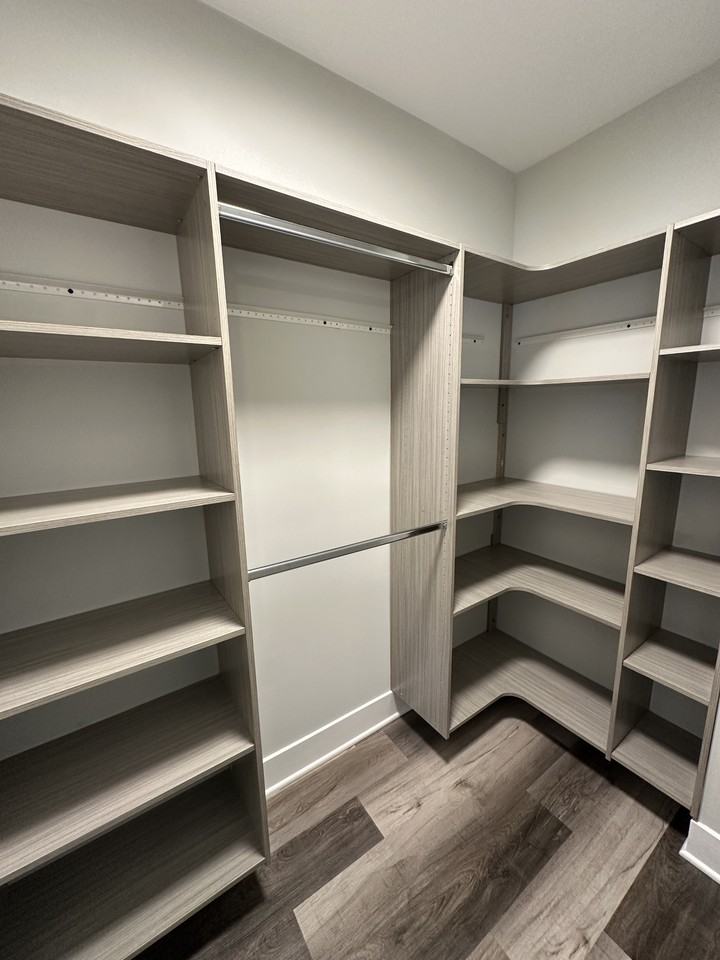 373 Hazel Ave #C8 - Photo 5 of 7
