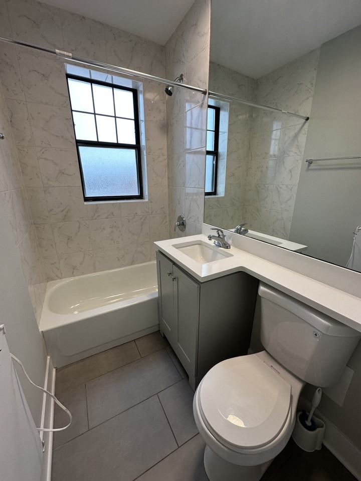 373 Hazel Ave #C8 - Photo 6 of 7