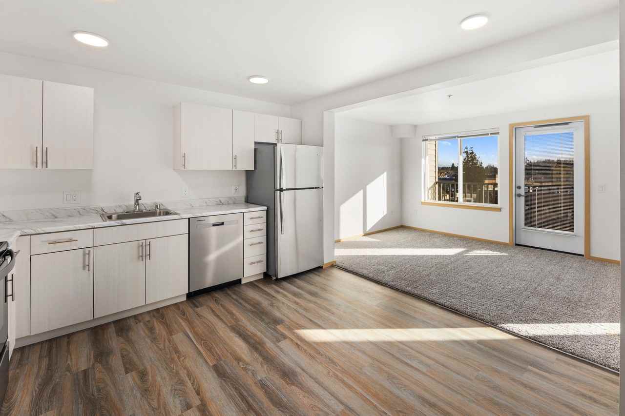 Ovation at Meeker 55+ Senior Apartments - Photo 5 of 46