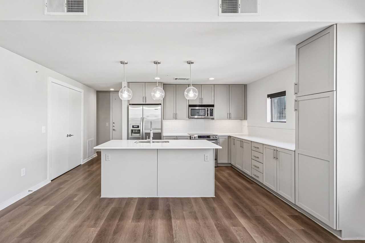 Parkside So7 - Photo 2 of 39