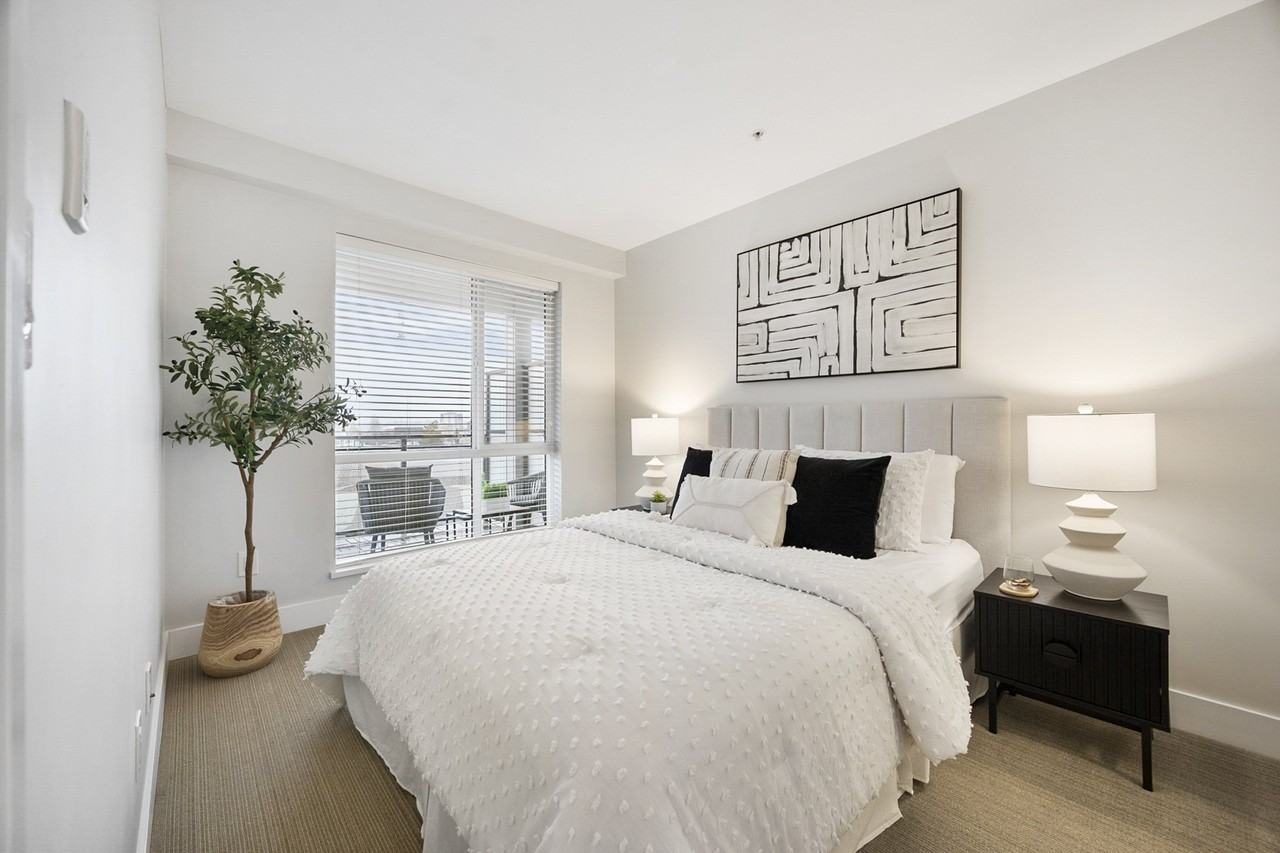 233 Kingsway #506 - Photo 7 of 23