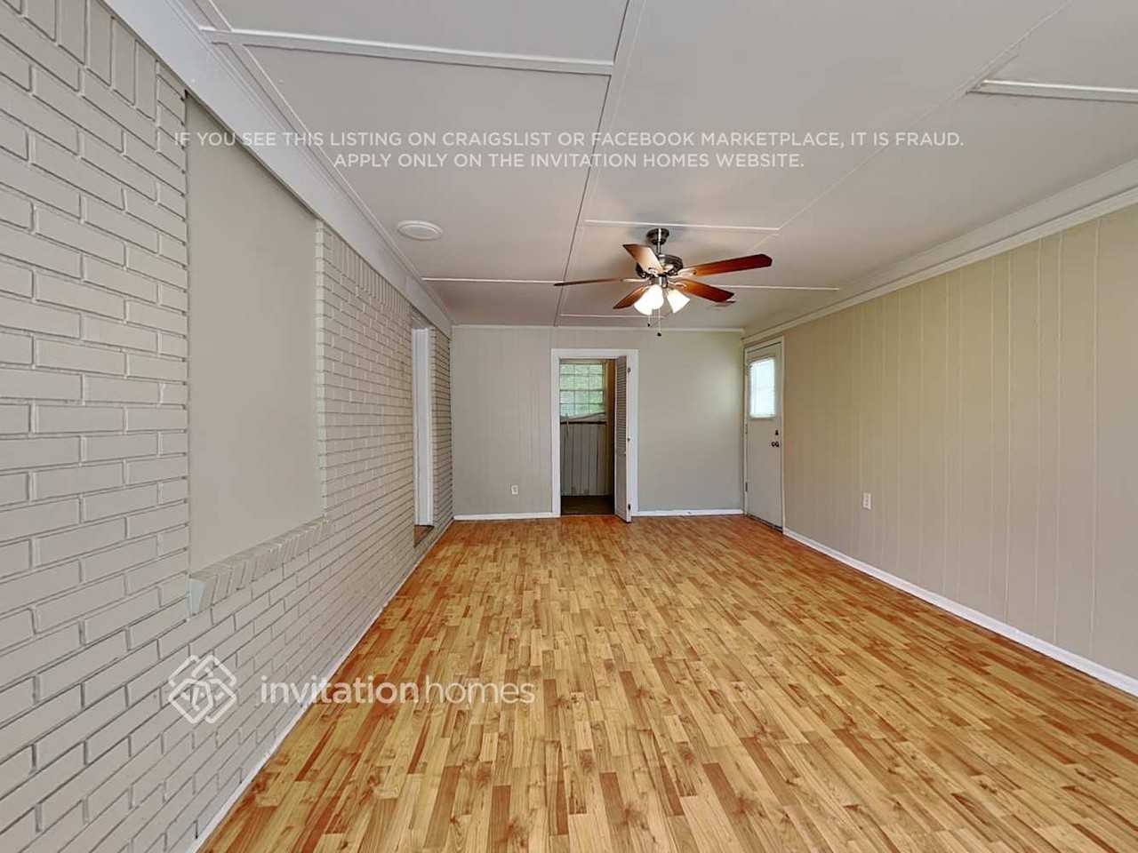 4555 Wesley Dr - Photo 6 of 20