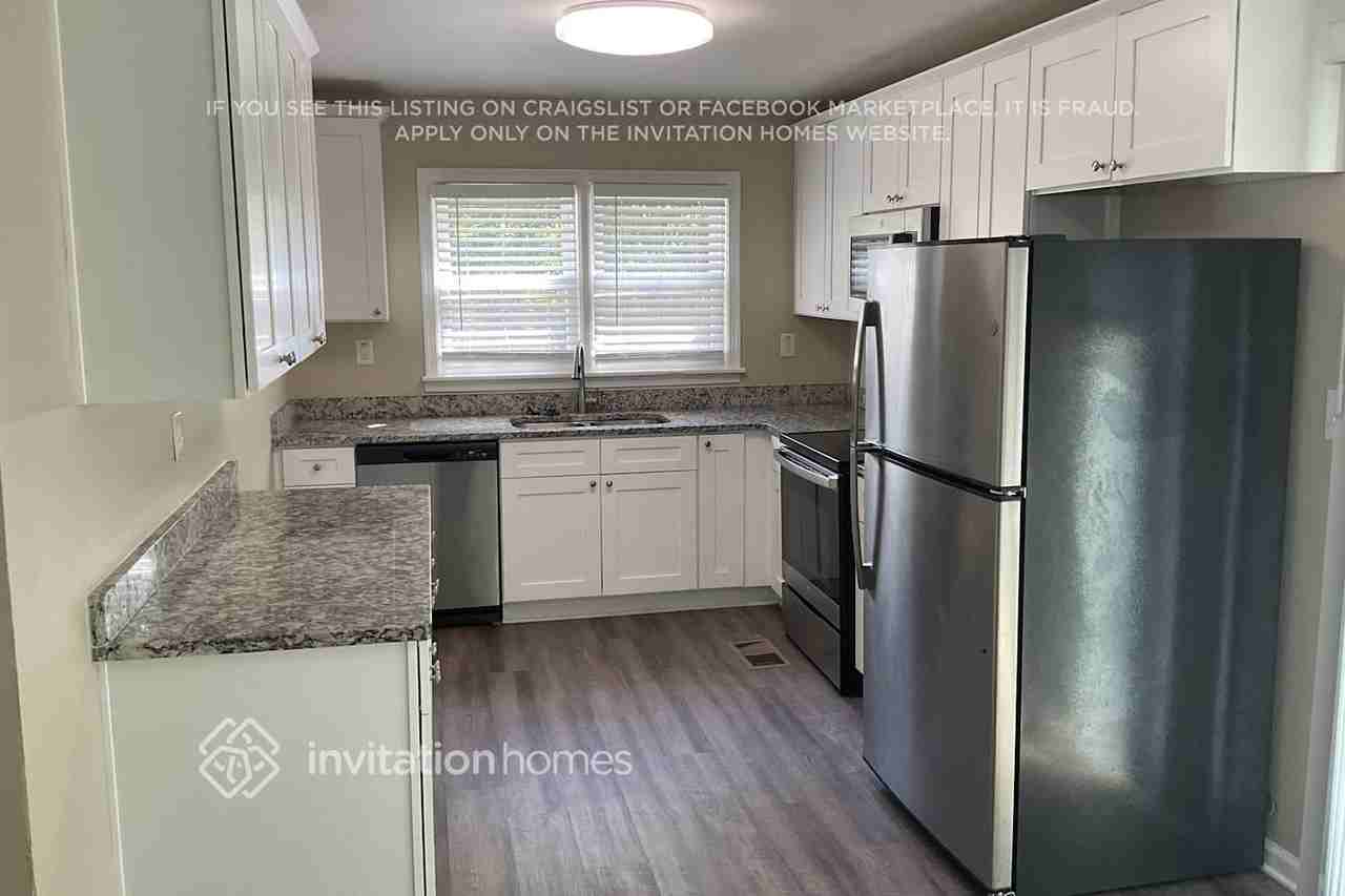 2201 Phillips Rd - Photo 6 of 18