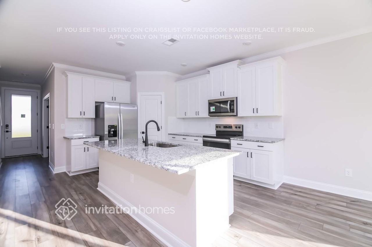 303 Brickwell Way - Photo 6 of 18