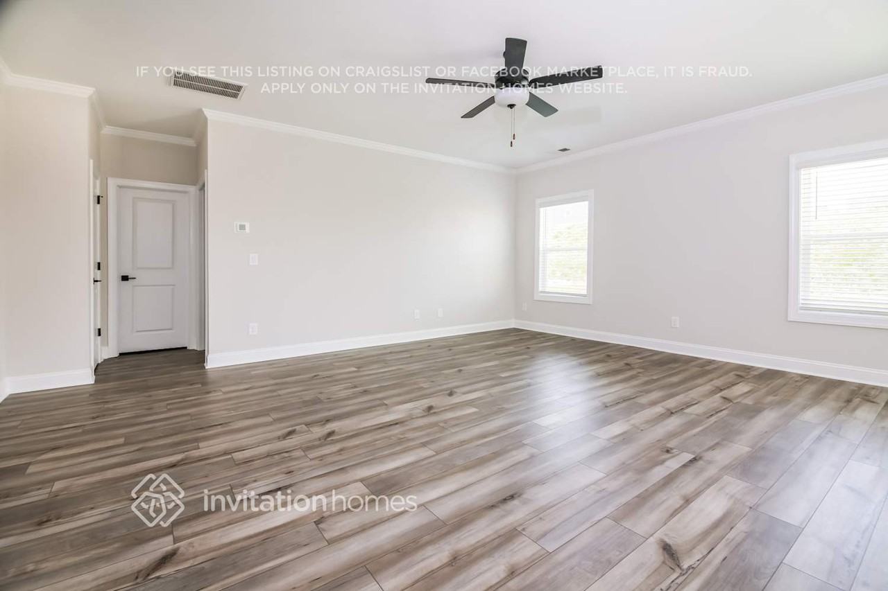 502 Azalea Gaze Dr - Photo 4 of 18