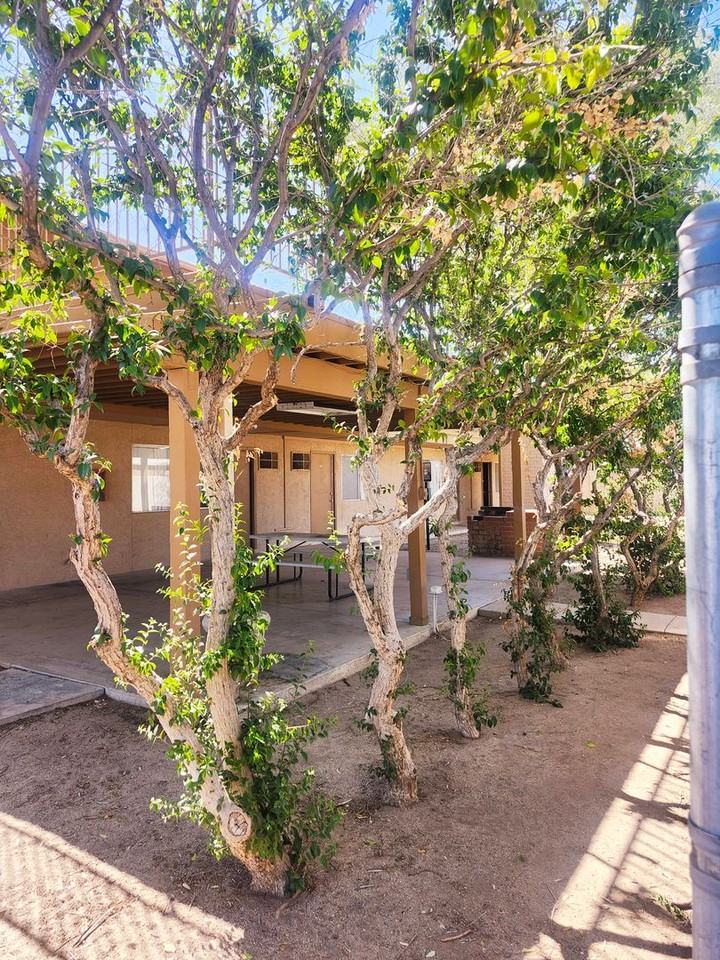 Jerrie Street Apartments - Photo 3 of 10