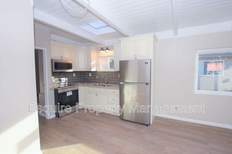 5510 Driftwood St #5 - Photo 5 of 9