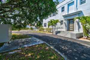 featured image of 1401 Division Ave