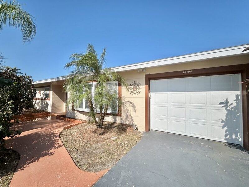 10108 Paradise Blvd - Photo 5 of 50