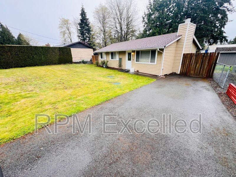 35216 54th Ave S - Photo 3 of 16