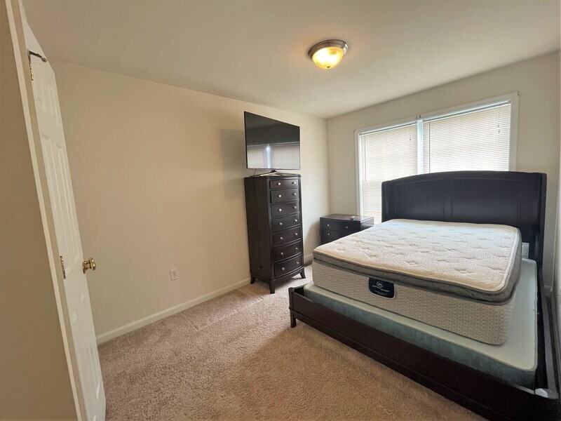 187 Cartledge Ln - Photo 3 of 14